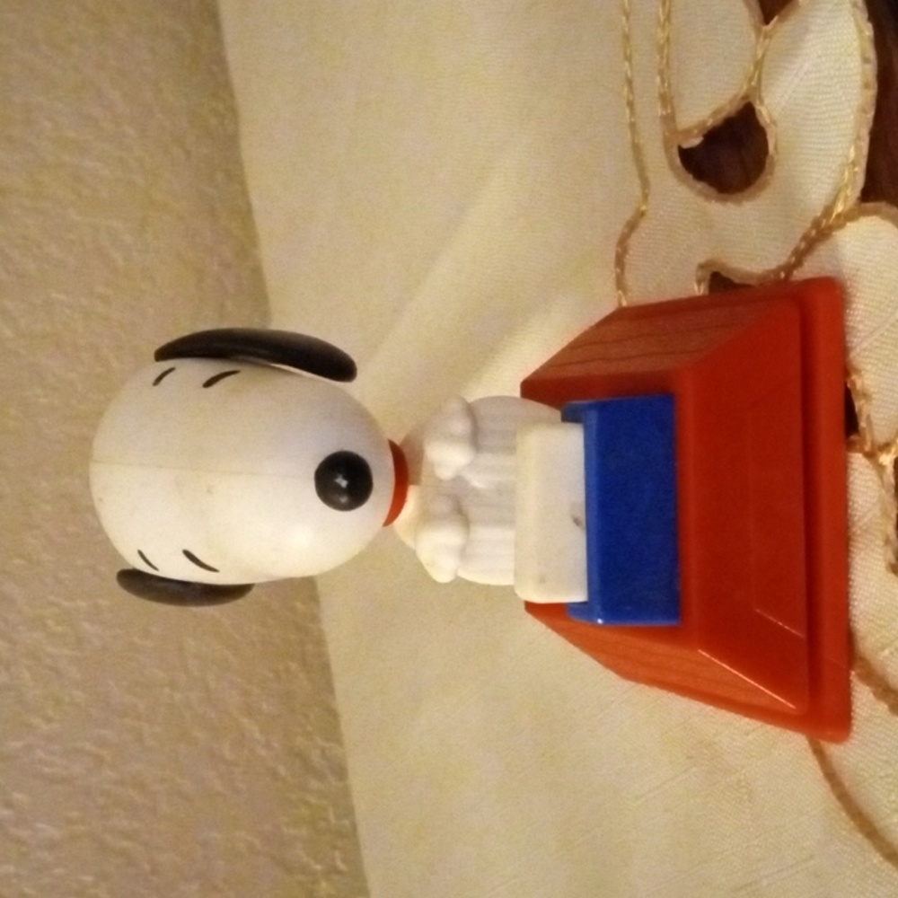 Retro Snoopy Peanuts
